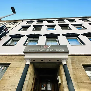 Zentrum Otel